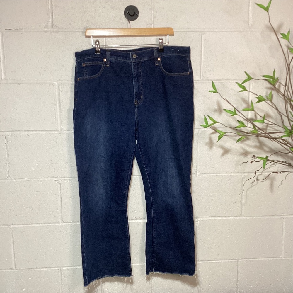 Gap Kick Fit High Rise | 33 16R | Dark Wash | Raw Hem